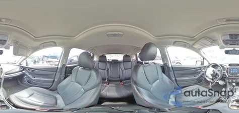 2018 Subaru Crosstrek Limited z USA, uszkodzony, nr VIN JF2GTAMC8J8346155